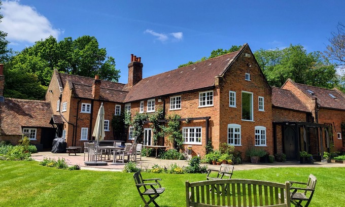 Seer Green Other | Idyllic Farmhouse Stay on Organic Vineyard, 25 Mins from London