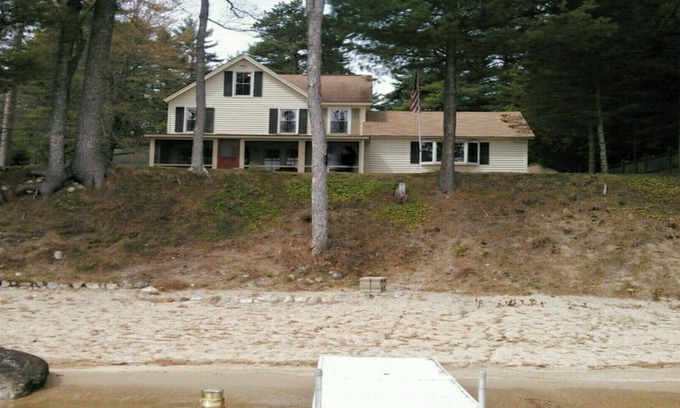 North Sebago House | Lakefront Retreat with 5 Bedrooms and Sandy Beach Access