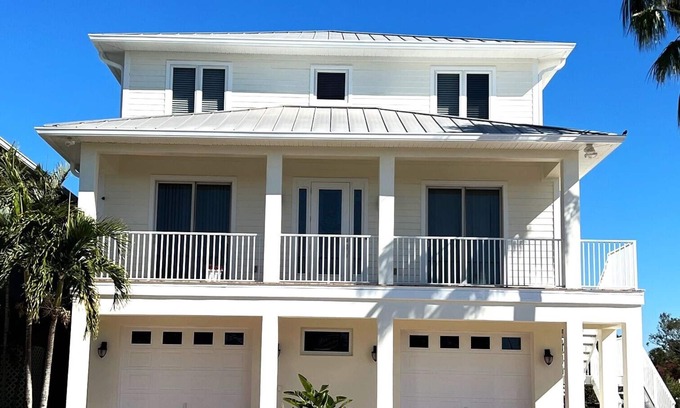 Apollo Beach House | Waterfront Retreat with Private Pool and Ocean Views