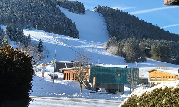 Metabief Apartment | Prime 5-Bed Apartment with Ski Room and Stunning Views