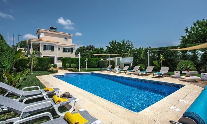 Cerro de Aguia House | Discover Villa Albufeira: Private Heated Pool & Ocean Views