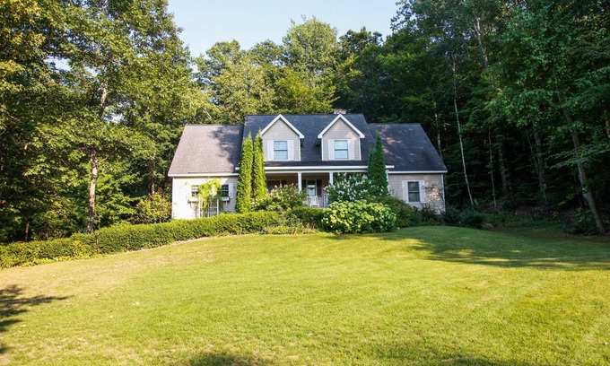 Lake Leelanau House | Beautiful Lake Leelanau Retreat with Hot Tub & Pet Friendly
