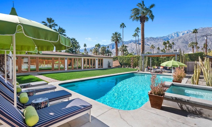 Tahquitz River Estates House | Premier 5 Bedroom Palm Springs Resort with Pool & Fire Pits