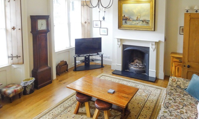Pickering Cottage | Family-Friendly 5 Bedroom Accommodation in Pickering