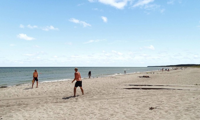 Grena Strand House | Elegant 5 Bedroom Accommodation with Oceanfront Views