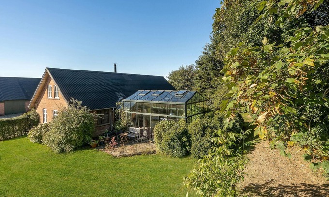 Erslev House | Comfortable 5-Bedroom Accommodation with Lake View in Erslev