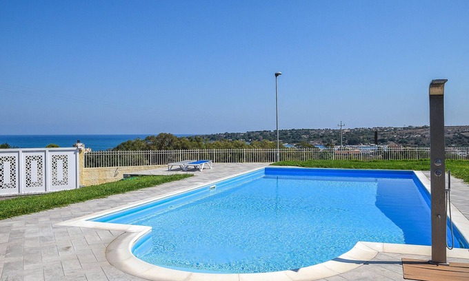 Brucoli House | 5 bedroom gorgeous home in Brucoli