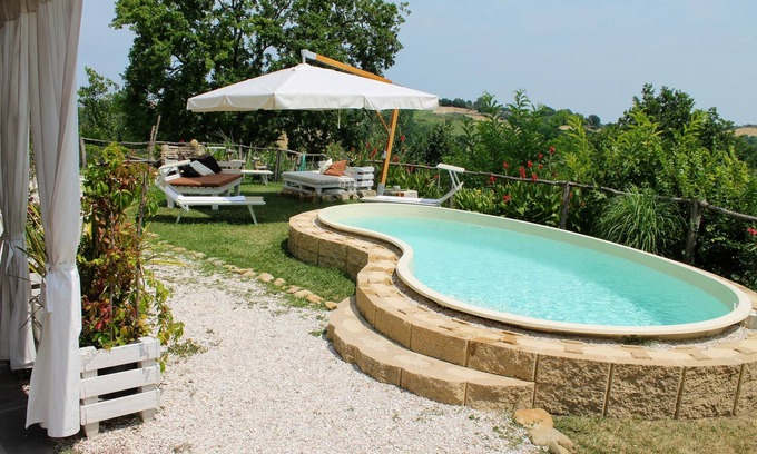Monteciccardo Apartment | Relaxing 5-Bedroom Apartment with Pool, Near the Beach