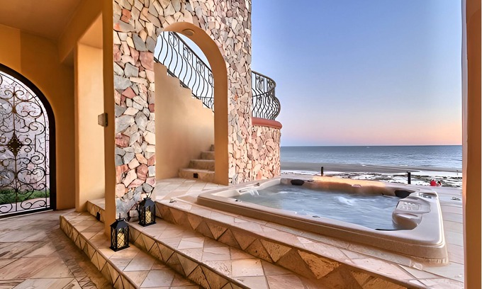 Sandy Beach House | 5-bedroom home in the 5-star Resort of Bella Sirena, Puerto Peñasco on the Beach
