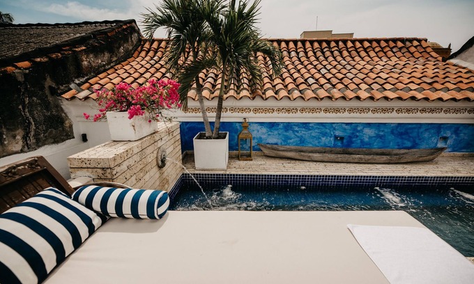 Centro House | Indulge in Comfort at Cattleya Luxury House with Spa & Pool