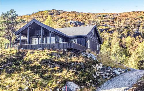 Brekke House | Family-Friendly 5 Bedroom Home in Matredal Awaits You