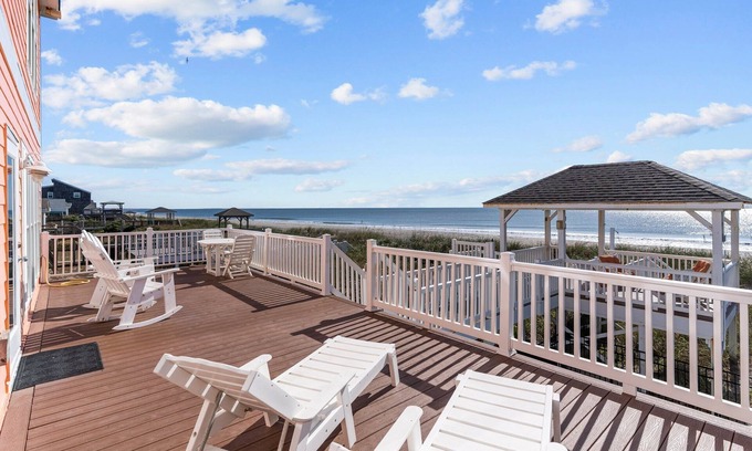 Oak Island House | Oceanfront 5 Bedroom Home with Private Pool & Ocean View