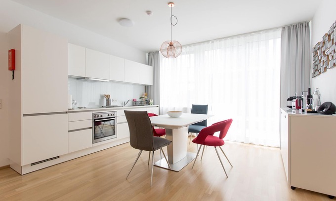 Wieden Apartment | Premier 5 Bedroom Penthouse Near Opera & Karlskirche