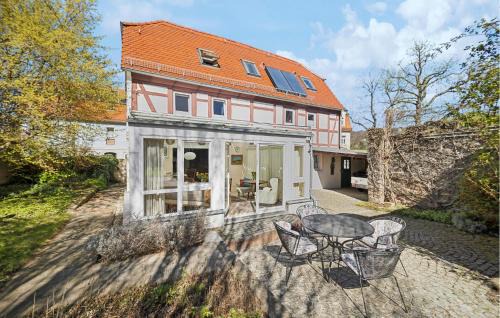 Laubegast House | Cozy Home in Dresden with Kitchen for Families and Pets