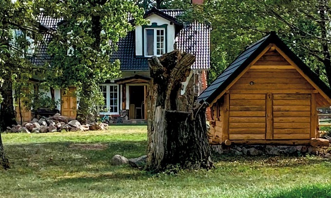 gmina Srokowo House | Relax in a Spacious Holiday Home Near the Lake with Spa