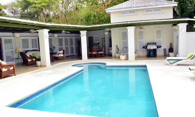 Halcyon Heights Villa | Elegant 5-Bedroom Villa with Pool, Steps from the Sea