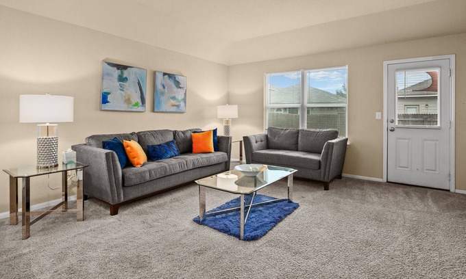 Austin House | Perfect Getaway for Families with Pool Table & Pet-Friendly