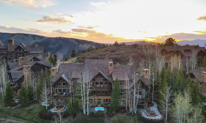 Avon Condo | Elegant 5 BR Ski In/Out Horizon Pass Townhome Retreat
