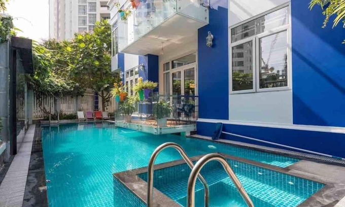 Thu Thiem Villa | Spacious 5BR Villa with Private Pool & Karaoke Near Estella
