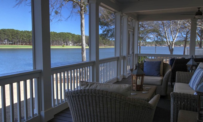 Lake Oconee Cottage | Lakefront Retreat: Experience Jack Nicklaus' Reynolds Home