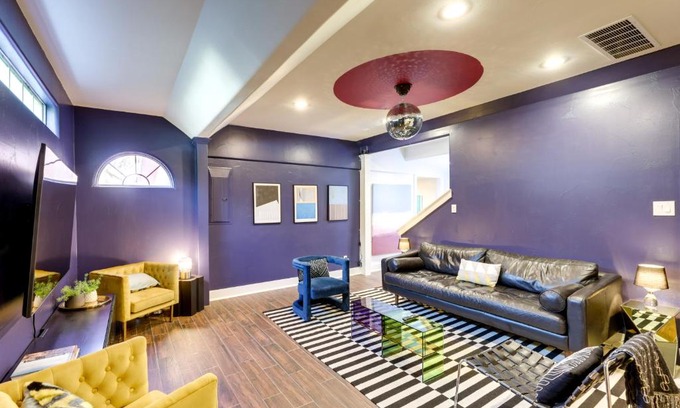 Montopolis House | Vibrant Austin Getaway with Inviting Covered Patio