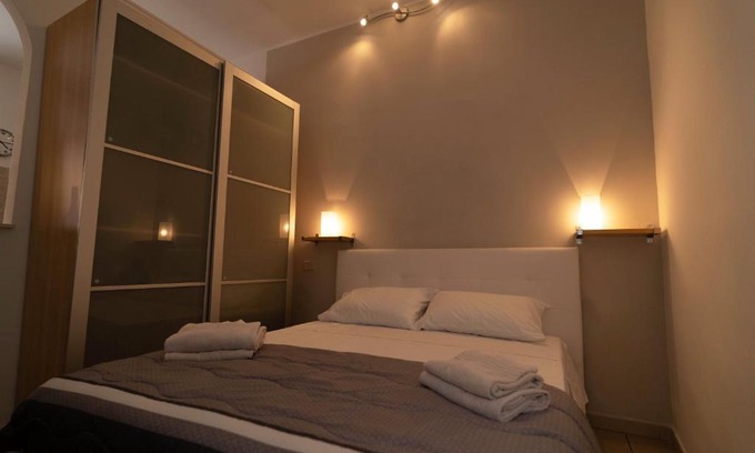 Santa Maria Apartment | Ocean View Stay at 5 Min. Mare - Castello Normanno