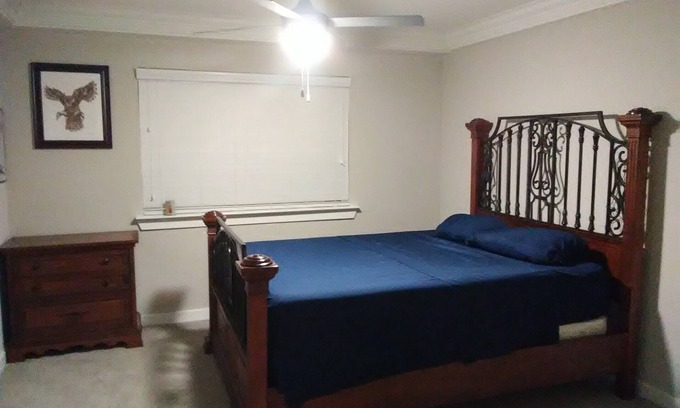 Nassau Bay Apartment | Convenient Stay Just 5 Minutes from Houston Space Center