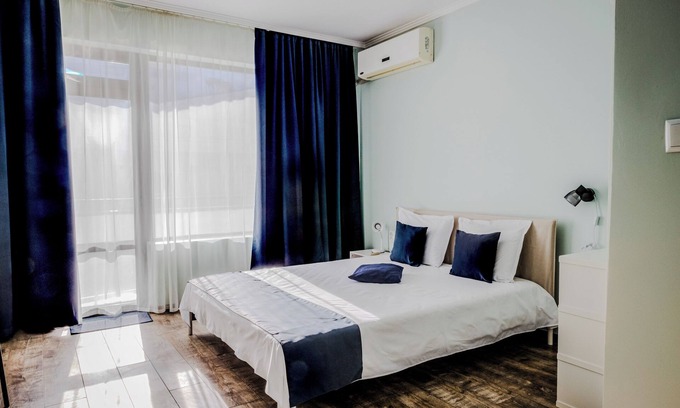 Primorski Hotel | Budget-Friendly Stay with Pool and Beach Access