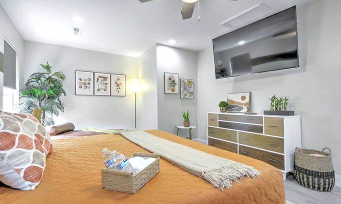 Chattanooga House | Family-Friendly Retreat with Hot Tub & Arcade, 5 Mins to DT