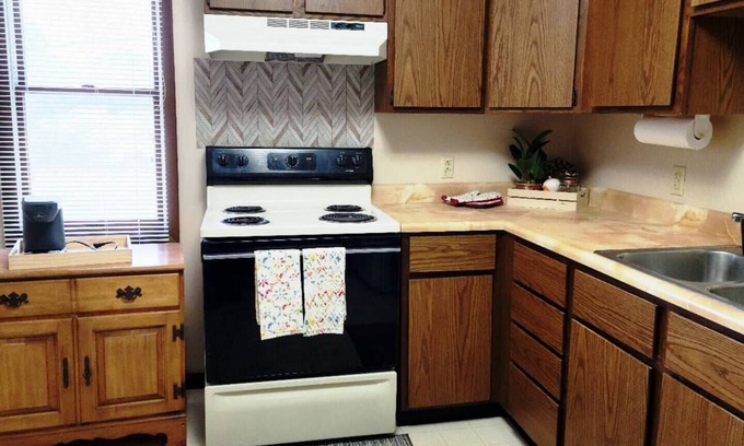 Savoy Apartment | Convenient Stay Near Campus, Pet-Friendly with Great Amenities