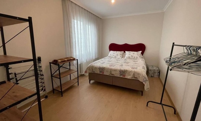 Uskudar Apartment | Convenient 5-Minute Access to Üsküdar City Center
