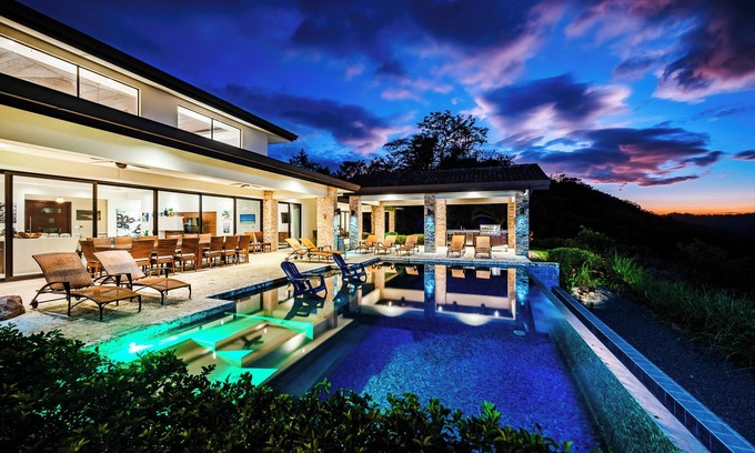 El Ocotal House | Ideal Hilltop Estate with Ocean View & Massive Outdoor Oasis
