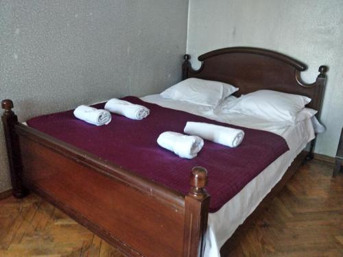 Didube Apartment | Convenient Access Near Subway, Pet & Child Friendly Stay