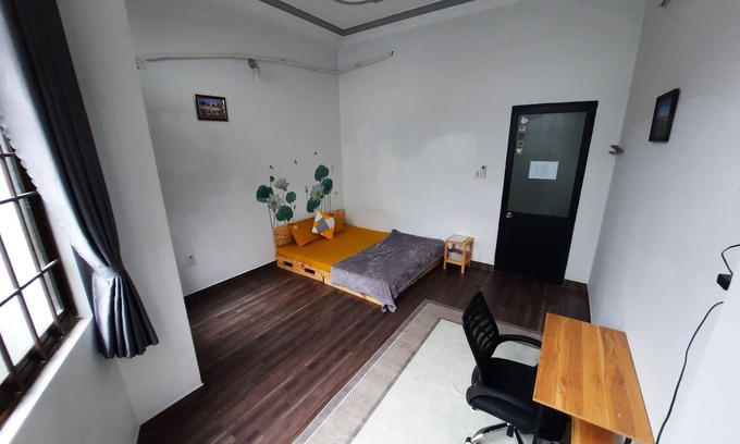 Ninh Kieu House | Family-Friendly City House: 5 Minutes from the Center