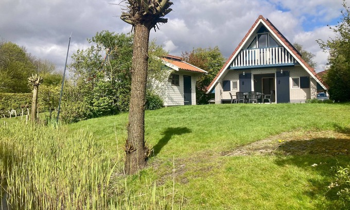 Anjum House | Cozy Horizon Holiday Home Near Lauwersmeer National Park