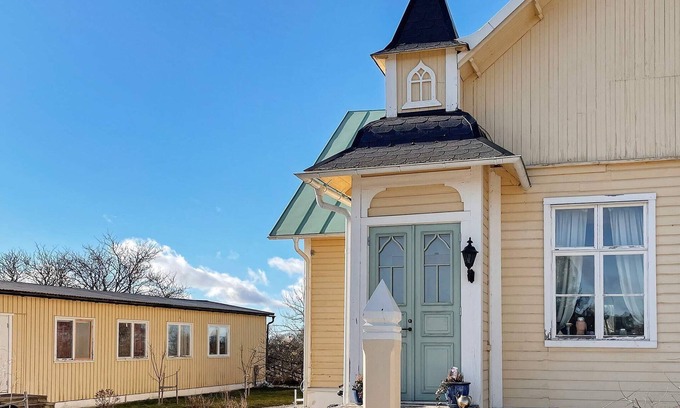 Romakloster House | Cozy 5-Person Holiday Home in Romakloster with Breakfast
