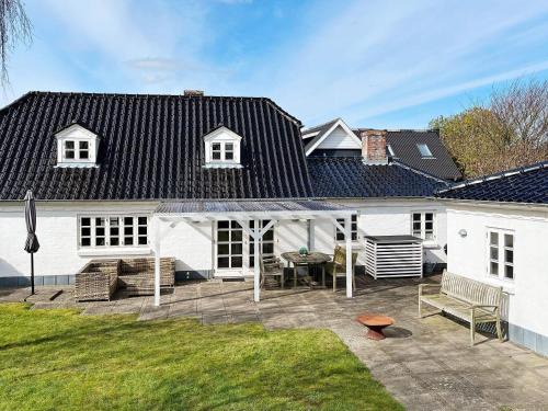 Sillerslev House | Family-Friendly Holiday Home Øster Assels VI Awaits You