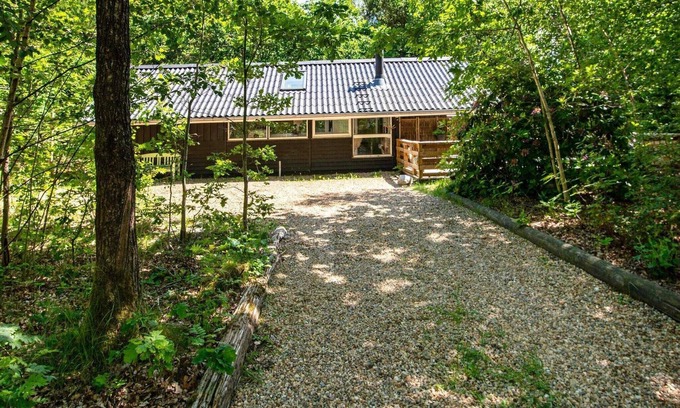 Ansager House | Cozy Holiday Home for 5 in Ansager with Pet-Friendly Perks
