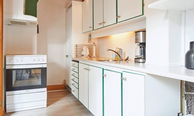 Ronne House | Ideal Holiday Home for 5 in Rønne with Ocean View