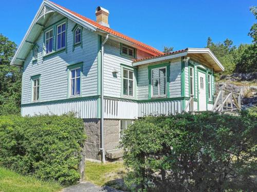 Kungshamn House | Ideal Holiday Home for 5 in Beautiful Kungshamn
