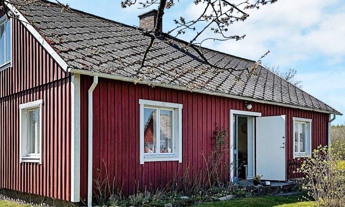 Brosarp House | Cozy 5-Person Holiday Home in Brösarp with Kitchen