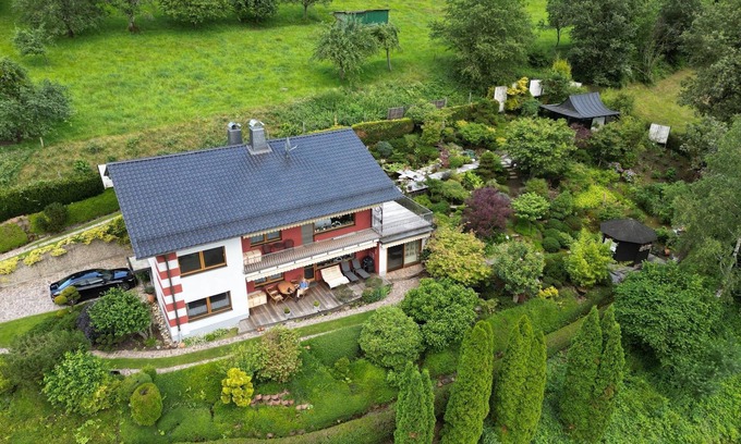 Unter Schonmattenwag Apartment | Breathtaking 5-Star Apartment with Ocean View & Kitchen
