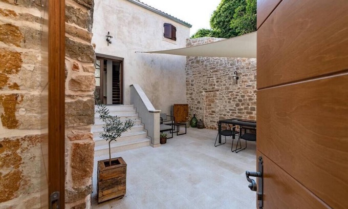 Bale House | Top-Rated Holiday Home with Ocean View in Bale's Old Town