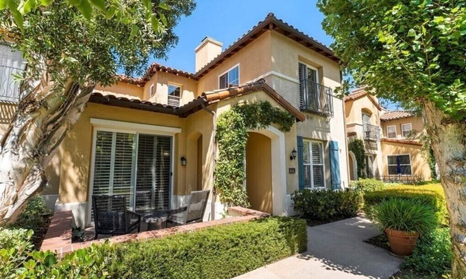 Newport Coast House | Indulge in 5-Star Elegance at Newport Coast Hotel