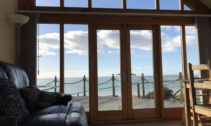 Barmouth House | Guest Rated 10/10: Seaside Barn Conversion in North Wales