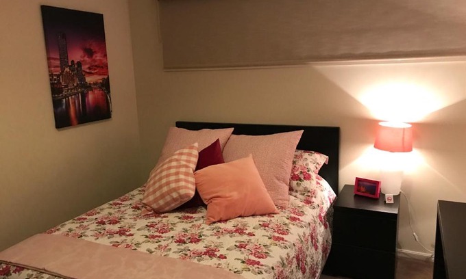 Glen Waverley House | Cozy 5 Star Room with Private Bathroom for All Guests