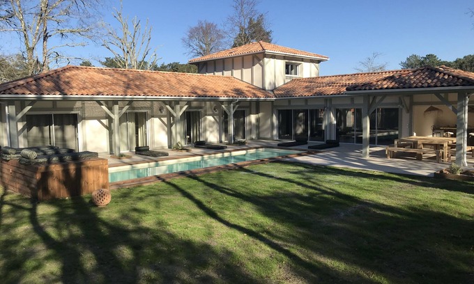 Moliets-et-Maa House | Indulgent 5-Star Villa with Pool Near Landes Beaches