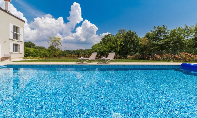 Butkovici Villa | Experience a Blissful Retreat with Private Pool and Spa