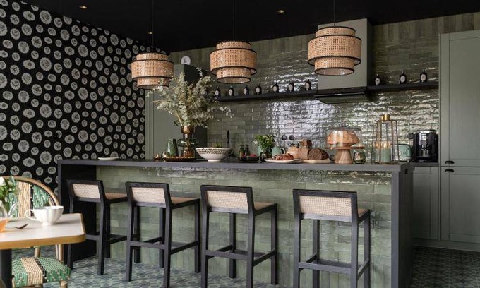 Chasselay Bed & Breakfast | Cozy Bed and Breakfast: Your Ideal Getaway Awaits