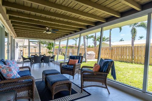 Fort Myers House | Discover Paradise Palms: Your Ideal Retreat Awaits
